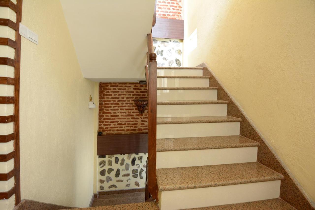 Maya Boutique Hotel Katmandu Zewnętrze zdjęcie