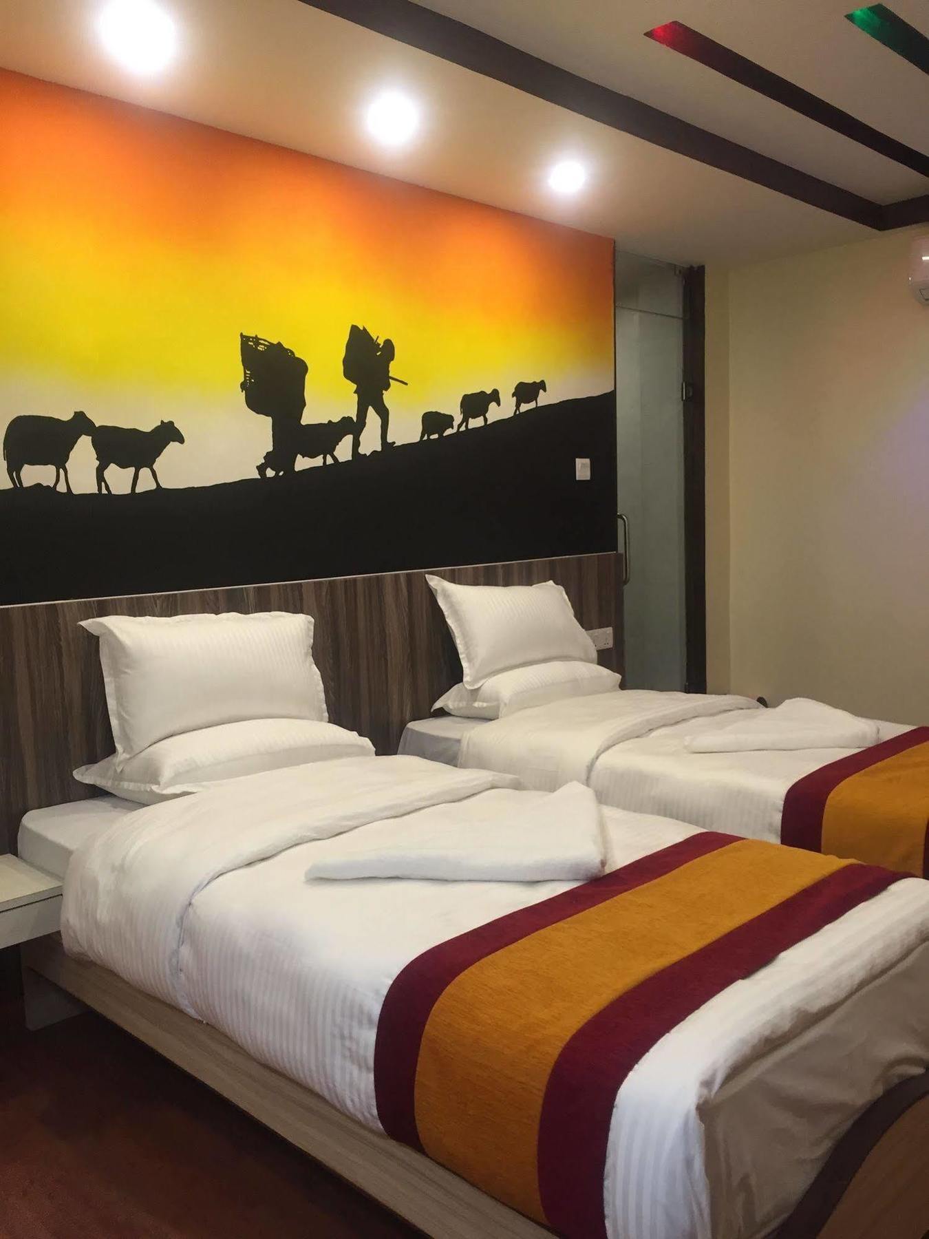 Maya Boutique Hotel Katmandu Zewnętrze zdjęcie