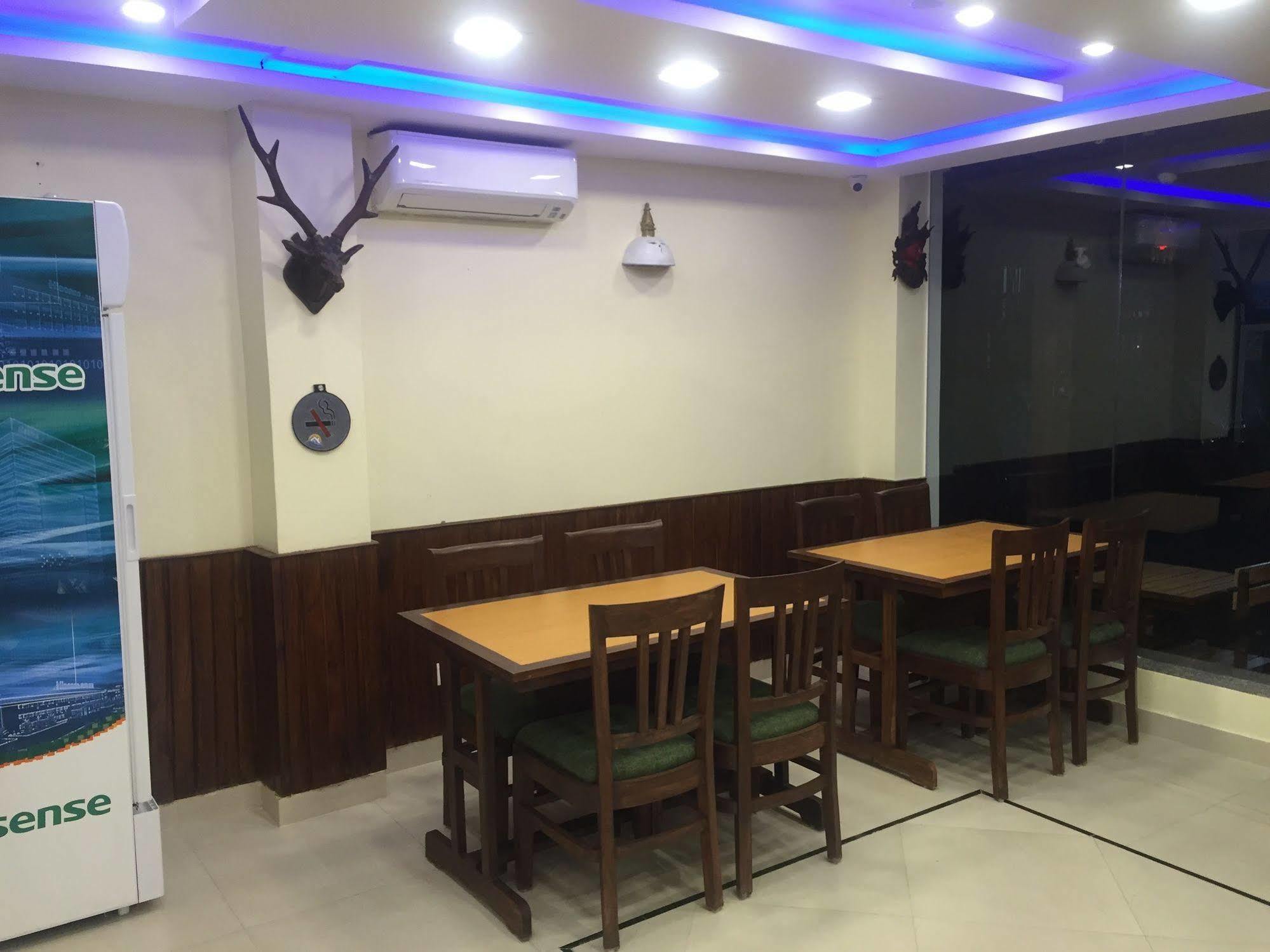 Maya Boutique Hotel Katmandu Zewnętrze zdjęcie