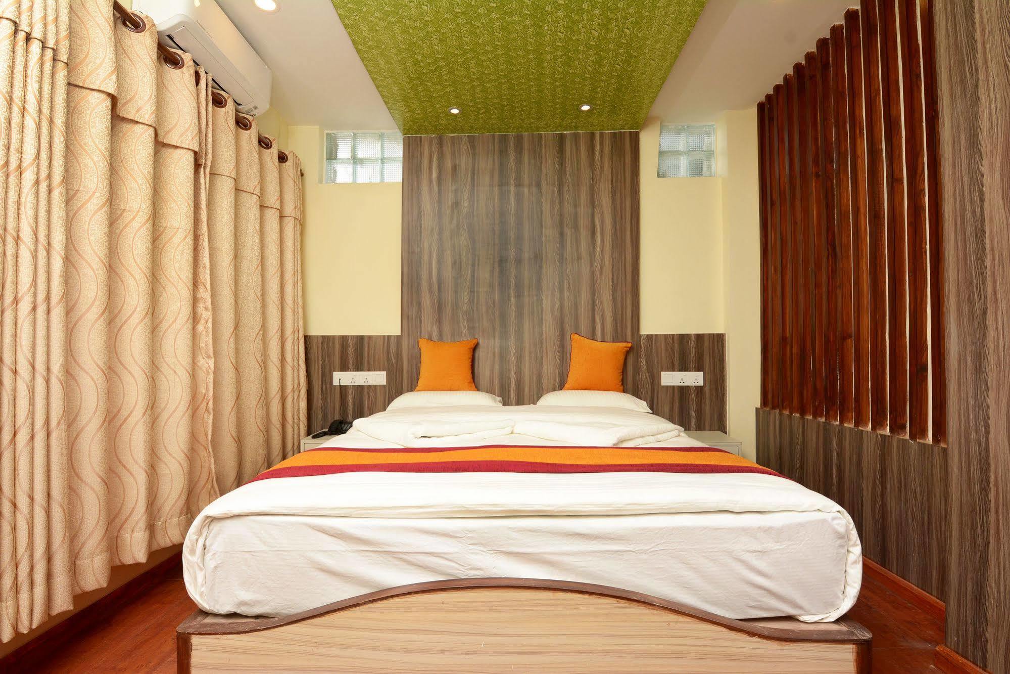 Maya Boutique Hotel Katmandu Zewnętrze zdjęcie